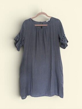 Linen‎ dress
